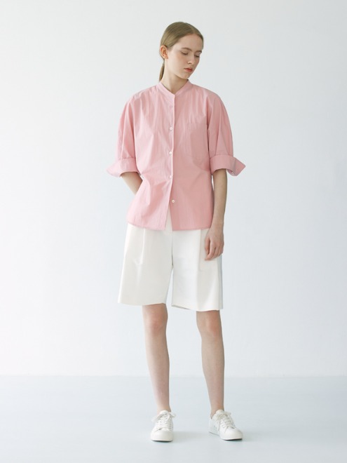 Half sleeved round shirt (pink)